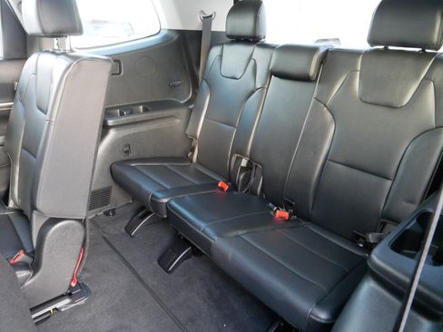 Certified 2023 Kia Telluride LX image 36