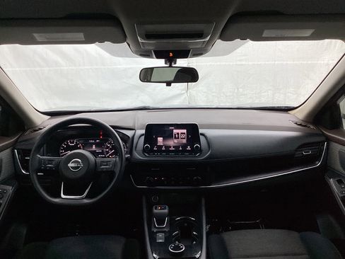 Used 2021 Nissan Rogue S image 28