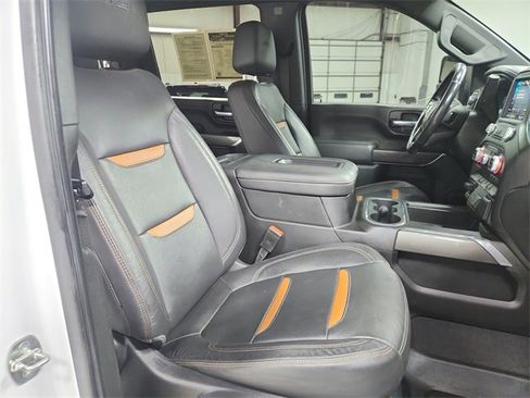 Used 2021 GMC Sierra 2500 AT4 image 36