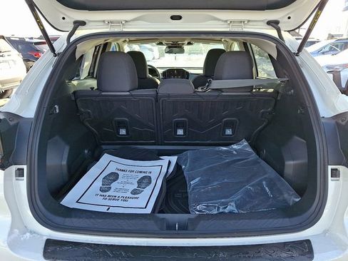 Certified 2025 Subaru Crosstrek 2.0i Premium image 33