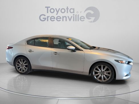 Used 2020 MAZDA MAZDA3 Sedan w/ Select Package FWD image 7