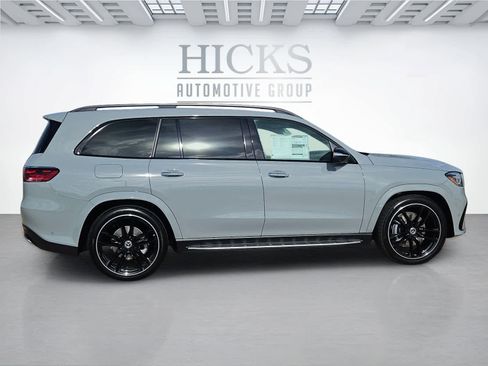 New 2026 Mercedes-Benz GLS 450 4MATIC image 4