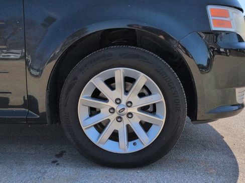Used 2011 Ford Flex SEL image 10