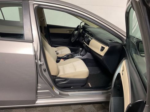 Used 2014 Toyota Corolla L image 33