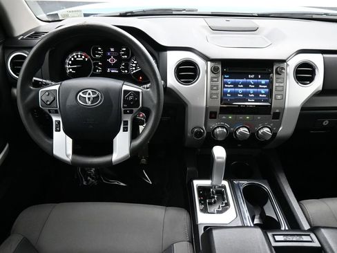 Used 2019 Toyota Tundra SR5 w/ SR5 Upgrade Package image 5