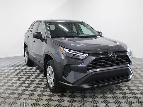 Used 2023 Toyota RAV4 LE image 8