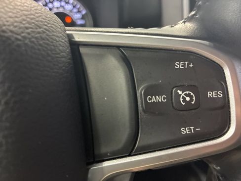Used 2022 RAM 1500 Big Horn AWD/4WD image 25