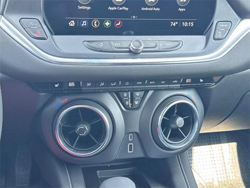Used 2025 Chevrolet Blazer LT w/ Convenience Package image 35