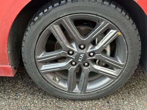 Used 2020 Kia Forte GT-Line w/ GT-Line Premium Package image 15