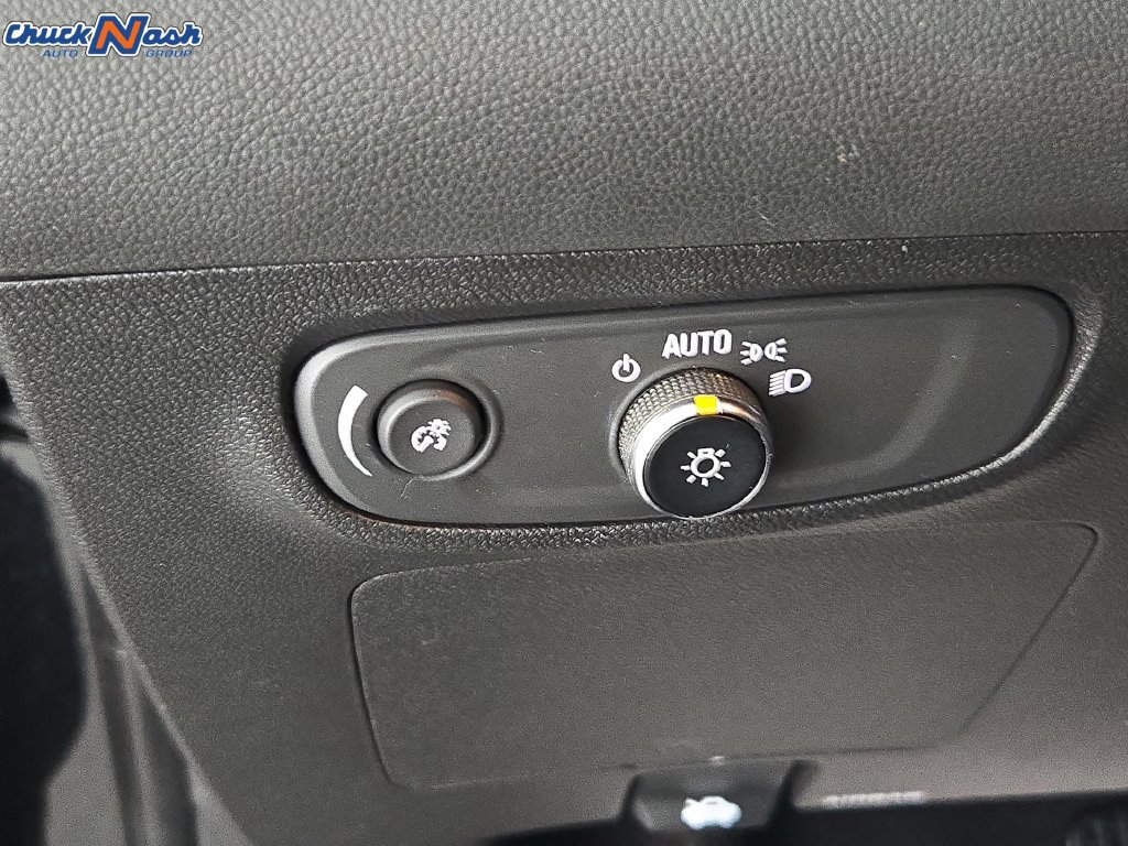 Used 2025 Buick Encore GX Preferred AWD/4WD image 23