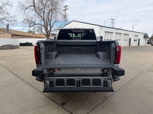 New 2026 GMC Sierra 2500 Denali w/ Denali Reserve Package image 32