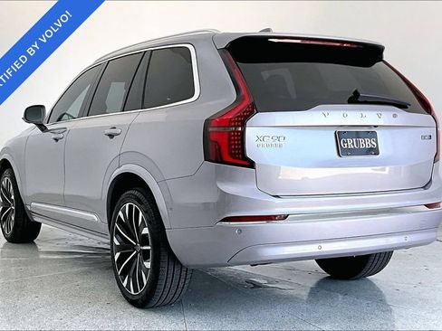 Certified 2026 Volvo XC90 B5 Plus w/ Protection Package Premier AWD/4WD image 15