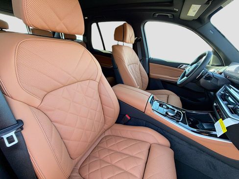 New 2026 BMW X5 sDrive40i w/ M Sport Package image 15