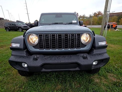 New 2026 Jeep Wrangler Unlimited Sport image 3