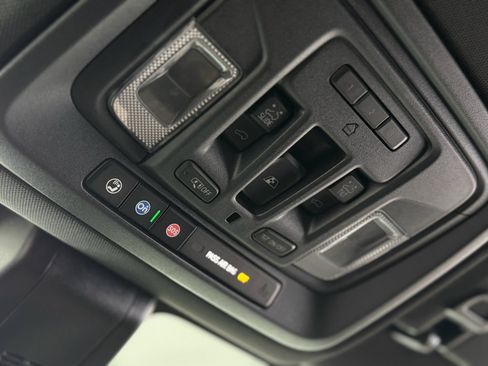 Used 2021 GMC Sierra 1500 AT4 w/ AT4 Value Package image 33