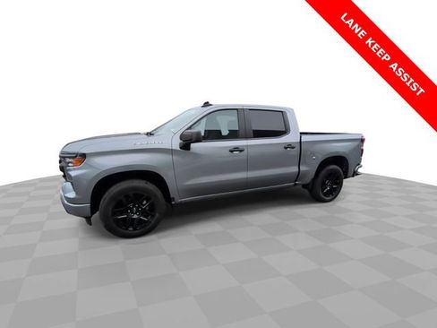 Used 2024 Chevrolet Silverado 1500 Custom image 4