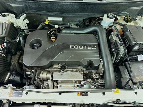 Used 2019 Chevrolet Equinox LT image 31