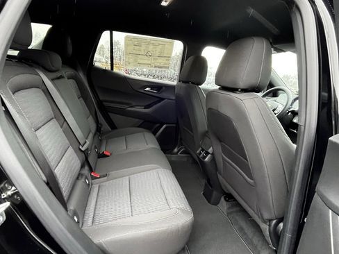 New 2026 Chevrolet Equinox LT image 18