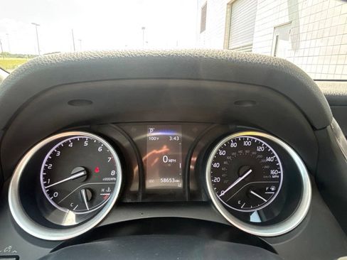 Used 2024 Toyota Camry LE FWD image 22