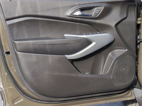 Certified 2024 Chevrolet Trax LS w/ LS Convenience Package image 20