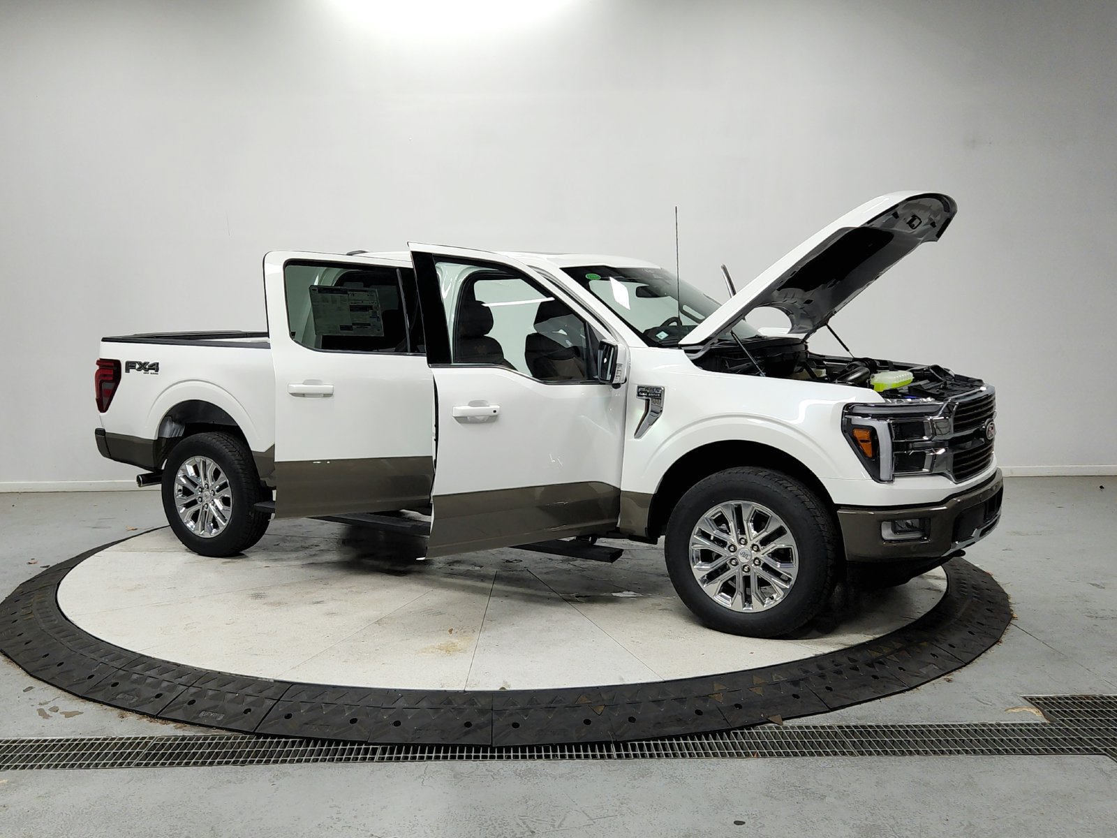 New 2026 Ford F150 King Ranch w/ Equipment Group 601A High AWD/4WD image 10