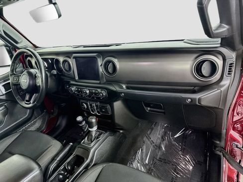 Used 2021 Jeep Gladiator Sport AWD/4WD image 28