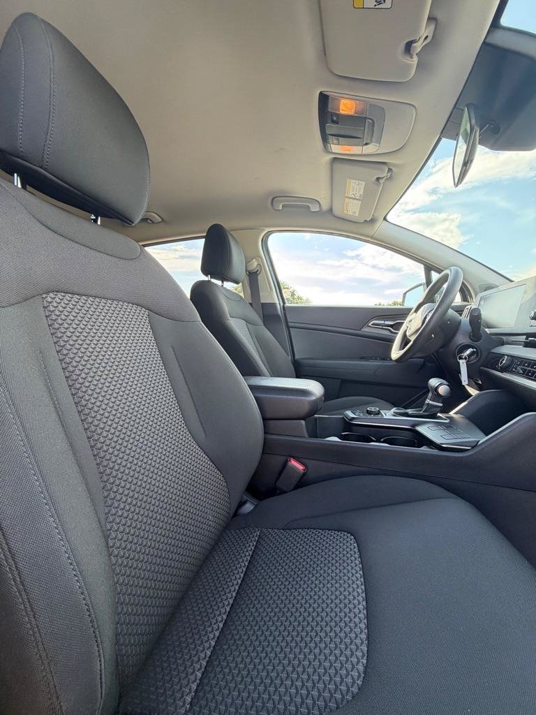 Used 2023 Kia Sportage LX FWD image 14