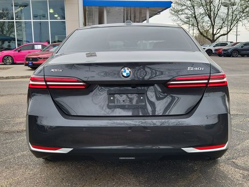 Used 2026 BMW 540i xDrive image 4