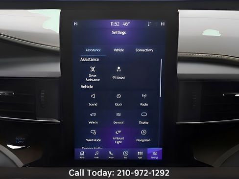 Used 2023 Ford Explorer King Ranch w/ Technology Package image 19