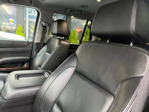 Used 2020 Chevrolet Tahoe LT AWD/4WD image 17