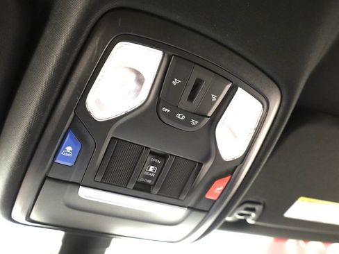 Used 2022 RAM 1500 Big Horn image 32