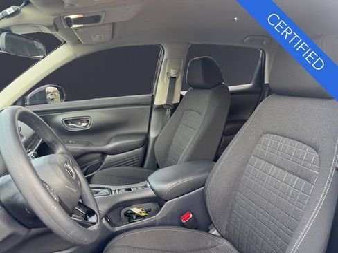 Used 2024 Honda HR-V LX image 9