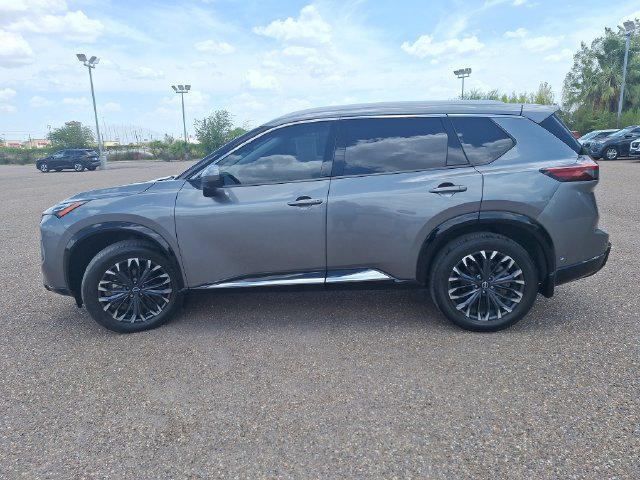 Used 2024 Nissan Rogue Platinum AWD/4WD image 4