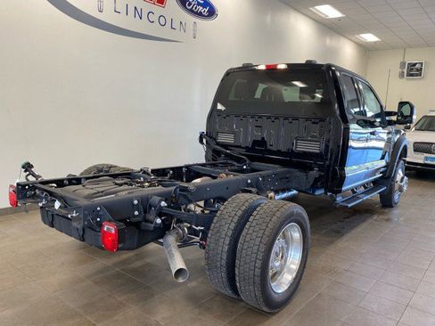 New 2025 Ford F550 4x4 SuperCab Super Duty w/ XLT Value Package image 7