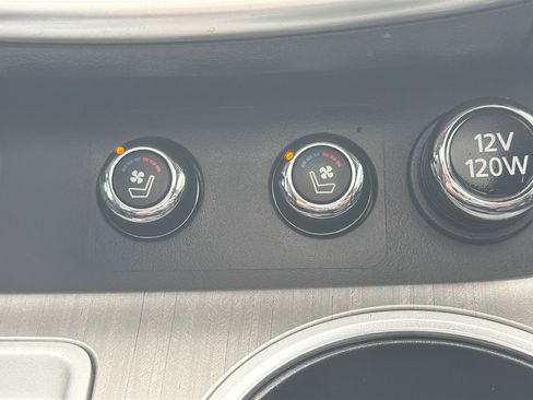 Used 2017 Nissan Murano Platinum w/ Platinum Technology Package AWD/4WD image 25