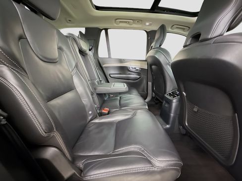 Used 2024 Volvo XC90 T8 Ultimate w/ Protection Package Premier AWD/4WD image 30