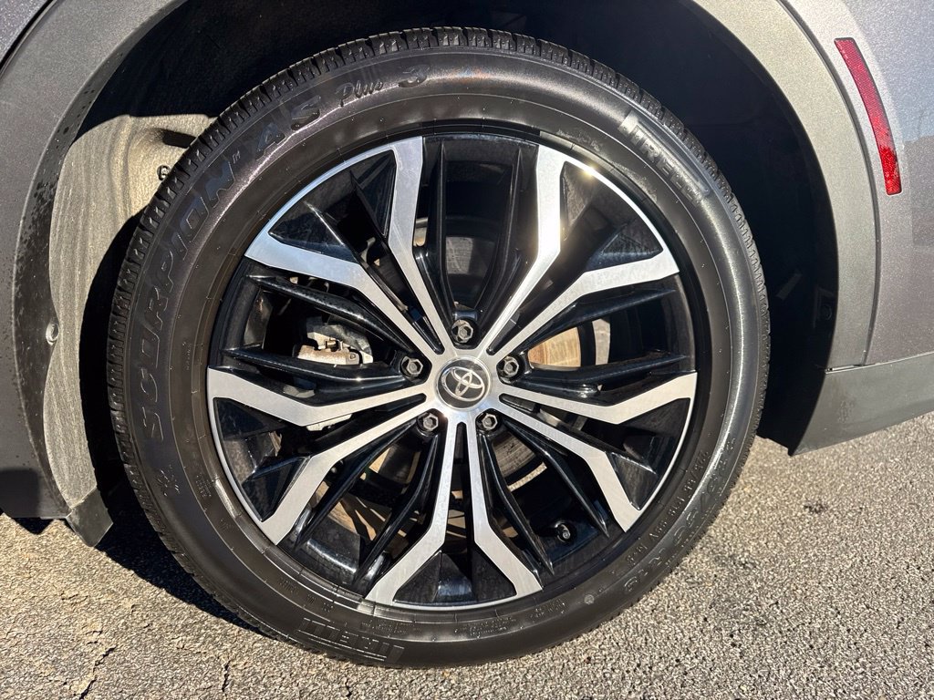 Certified 2023 Toyota Crown AWD/4WD image 42