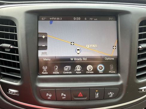 Used 2015 Chrysler 200 C w/ Navigation & Sound Group I FWD image 23