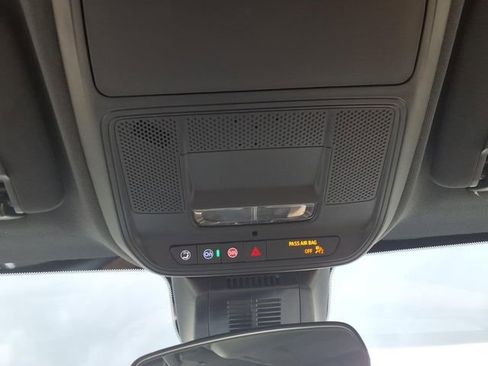 Used 2026 Chevrolet Equinox ACTIV AWD/4WD image 28