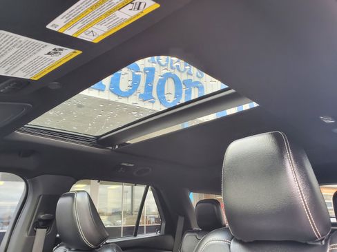 Used 2020 Ford Explorer ST w/ ST Street Pack image 16