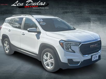 Used 2024 GMC Terrain SLE w/ Driver Convenience Package