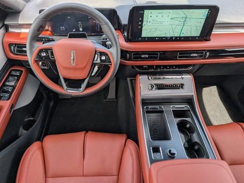 New 2026 Lincoln Aviator Reserve w/ Luxury Package AWD/4WD image 6