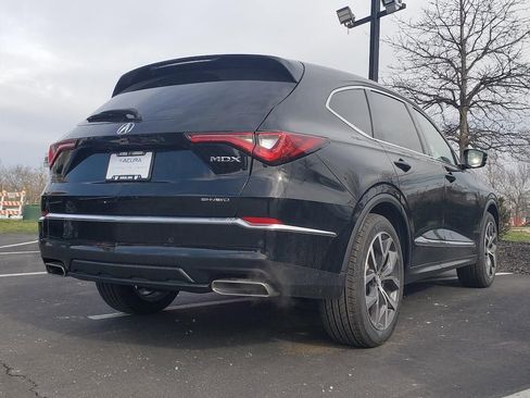 Certified 2023 Acura MDX SH-AWD w/ Technology Package image 10