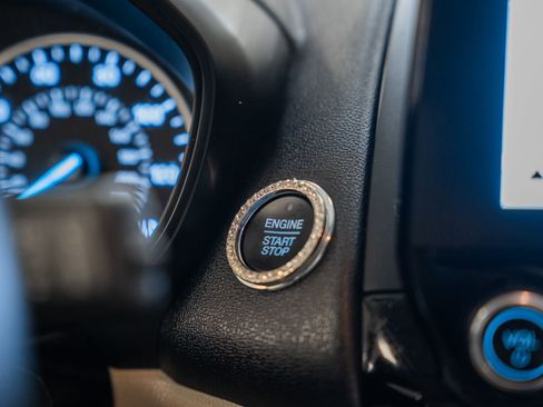 Used 2019 Ford EcoSport Titanium image 31