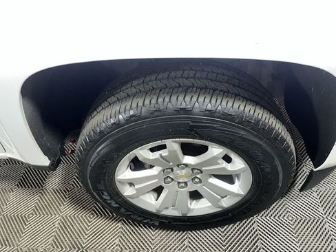 Used 2020 Chevrolet Colorado LT w/ Safety Package image 2