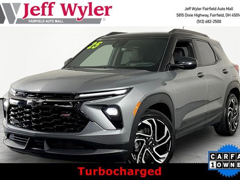 Used 2025 Chevrolet TrailBlazer RS w/ Driver Confidence Package FWD image 1