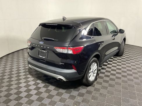 Used 2021 Ford Escape SE image 16