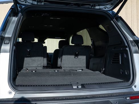 New 2026 Chevrolet Traverse LT image 40