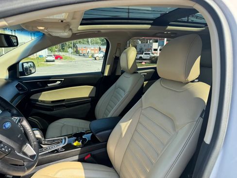 Used 2016 Ford Edge SEL w/ Equipment Group 201A FWD image 24