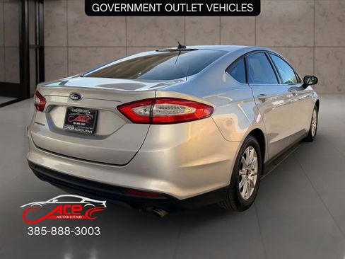 Used 2016 Ford Fusion S image 7